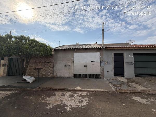 Casa em Florestópolis, Centro, Rua Vereador Aparecido Da Rocha, N. 14, Lt 62, PR. Área: 56.59m2 Casa em Florestópolis, Centro, Rua Vereador Aparecido Da Rocha, N. 14, Lt 62, PR. Área: 56.59m2