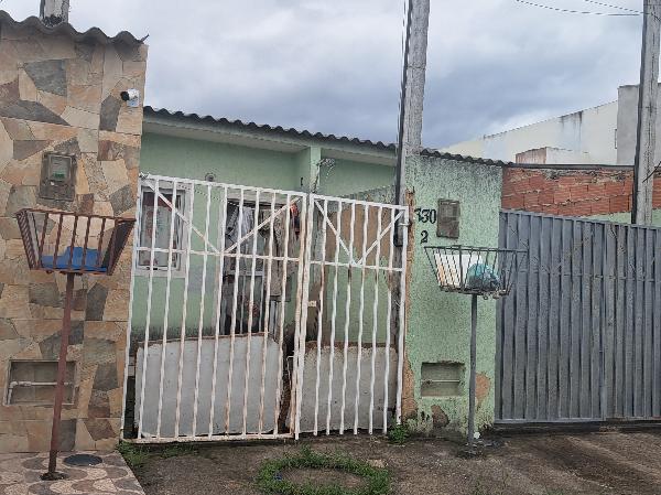 Casa em Nova Iguaçu, Cabucu, Rua Oito, N. 330, Qd F Lt 33 Cs 02, RJ. Área: 33m2