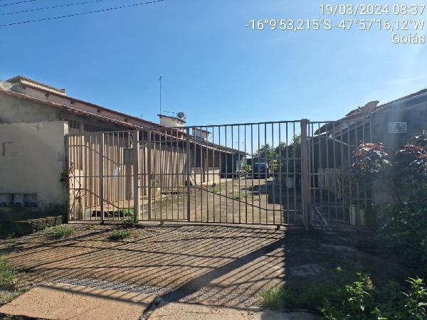 Casa em Luziânia, Parque Estrela Dalva X, Quadra 541, N. Sn, Cs 04 Lt 09 Rua 360, GO. Área: 53.64m2
