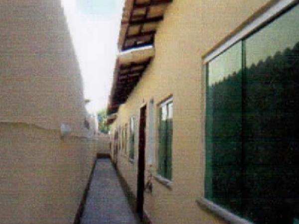 Casa em São Gonçalo, Jardim Catarina, Rua Ouro Fino, N. 682, Lt 19 Qd 99 N, RJ. Área: 25.98m2