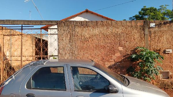 Casa em Cidade Ocidental, Sao Mateus, Quadra 21-B, N. Sn, Lt 31, Avenida Curitiba, GO. Área: 48.2m2