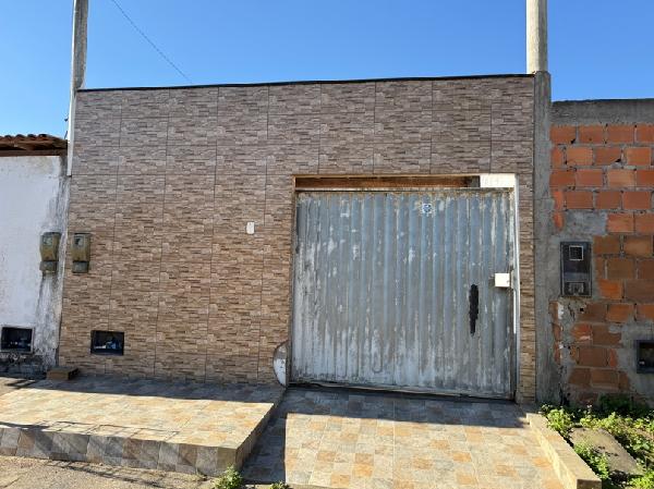 Casa em São Gonçalo dos Campos, Boa Hora, Rua Nossa Senhora Da Boa Hora, N. 169, Qdj Lt 09, BA. Área: 60.11m2