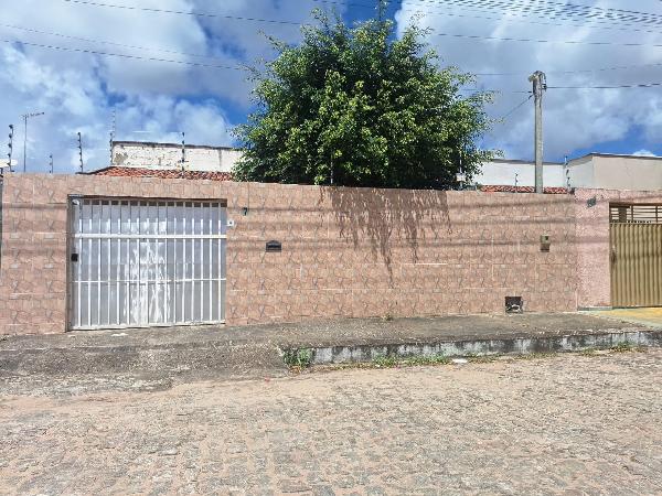 Casa em Extremoz, Loteamento Vila Nova, Rua Ilha Grande, N. 127, Lt 116 Qd 01, RN. Área: 72.4m2
