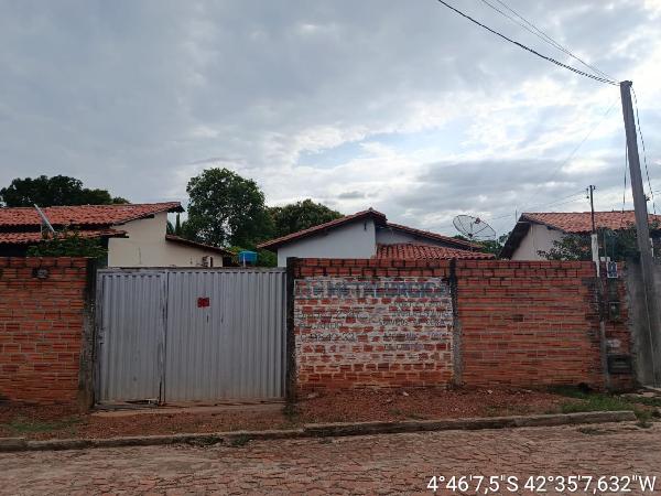 Casa em José de Freitas, Jose De Freitas, Rua Chico Vaqueiro, N. 861,, PI. Área: 69.3m2