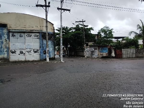 Apartamento em São Gonçalo, Lot Jd Catarina, Rua Expedicionario Ari De Azevedo, N. 10, Apto 201, Qd 244-N Lt 01, RJ. Área: 352m2