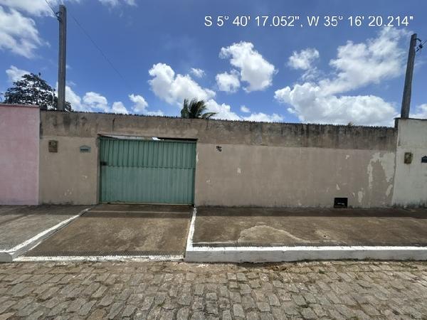 Casa em Extremoz, Estivas, Rua Figueirense, N. 59, L 604 Q 35, RN. Área: 55.63m2