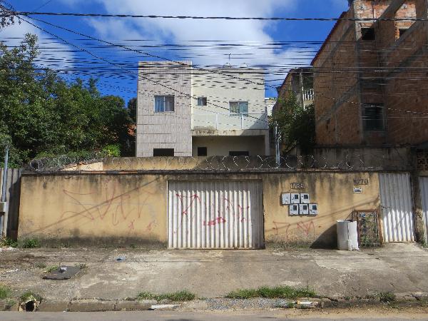 Apartamento em Esmeraldas, Santa Cecilia, Avenida Sao Judas Tadeu, N. 1768, Apto 202, Qd 38 Lt 11, MG. Área: 58.47m2
