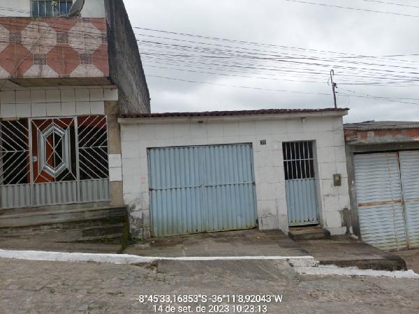 Casa em Jurema, Santo Antonio Das Qu, Rua Sete De Setembro, N. 36, PE. Área: 121.45m2