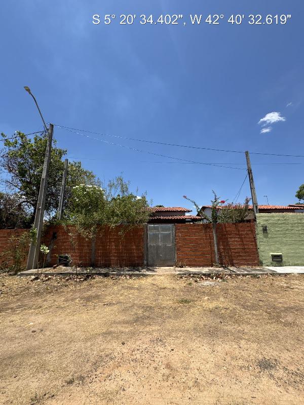Casa em Demerval Lobão, Piacava Ii, R Cesar Dos Santos Brito, N. 1123,, PI. Área: 66.63m2