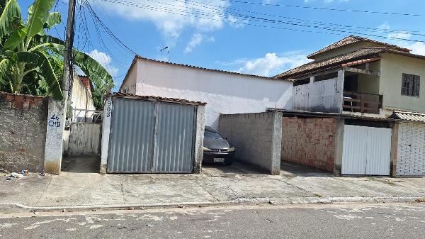 Casa em São Gonçalo, Jardim Catarina, Rua Itacolomi, N. 903, Qd 113n Lt 06 Cs 03, RJ. Área: 34.23m2