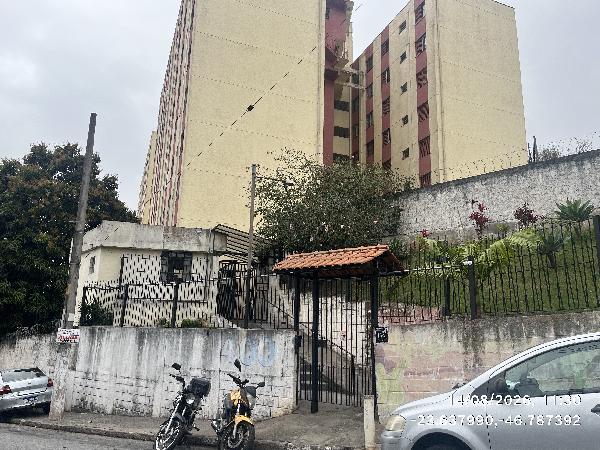 Apartamento em Taboão da Serra, Jardim Iracema, Rua Dezenove De Fevereiro, N. 400, Apto 11, Bl 01, SP. Área: 44.26m2 Apartamento em Taboão da Serra, Jardim Iracema, Rua Dezenove De Fevereiro, N. 400, Apto 11, Bl 01, SP. Área: 44.26m2