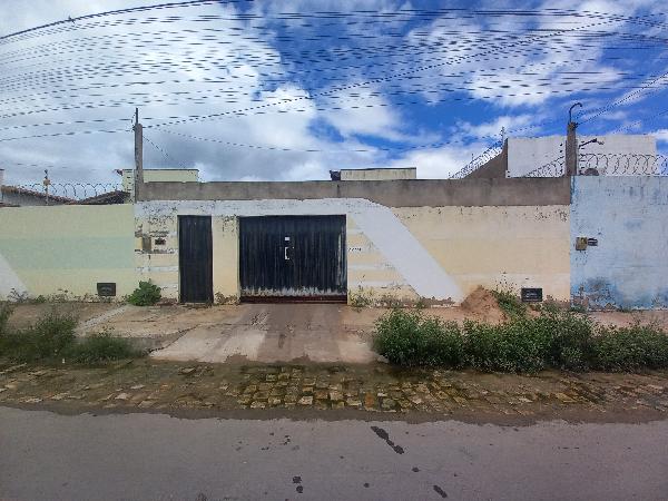 Casa em Mossoró, Presidente Costa E Silva, Rua Chico Branco, N. 2250, ÁRea 24, RN. Área: 58.6m2