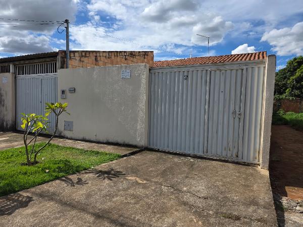 Casa em Luziânia, Cidade Jardim Marilia, Quadra B 2, N. Sn, Casa02, Qd 02b, Lt17 - Avenida Brasil, GO. Área: 55.63m2