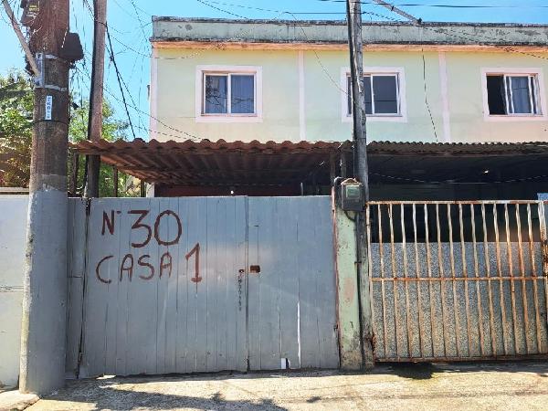 Casa em Nova Iguaçu, Cabucu, Rua Nadia, N. 30, Apto 0, Casa 01, Lote 03, Quadra 13, RJ. Área: 57.54m2