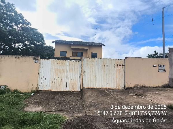 Apartamento em Águas Lindas de Goiás, Jardim Santa Lucia, Quadra 26, N. Sn, Apto 201, Lt 16 Rua Bauru, GO. Área: 63.31m2