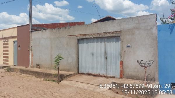 Terreno em Demerval Lobão, Santa Ines, Rua Barrocao, N. 45, Zona Urbana, PI. Área: 75m2