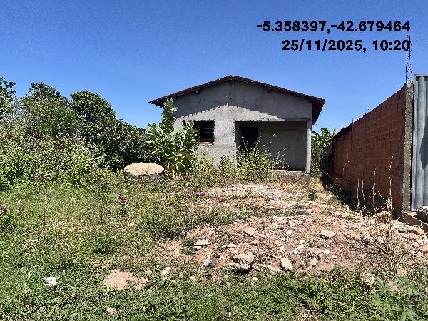 Terreno em Demerval Lobão, Vista Alegre, Rua Aureliano Azevedo, N. 194,, PI. Área: 302.15m2