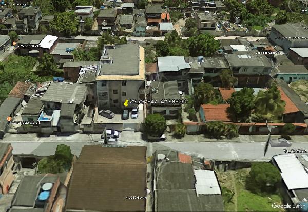 Casa em São Gonçalo, Jardim Catarina, R Safira, N. 1341, 201, RJ. Área: 49.88m2
