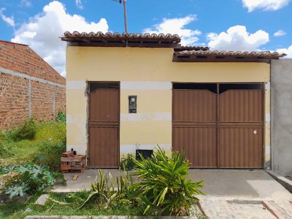 Casa em Iaçu, Boiadeira, Rua Adilson Amaral De Queiroz, N. 584,, BA. Área: 78.8m2