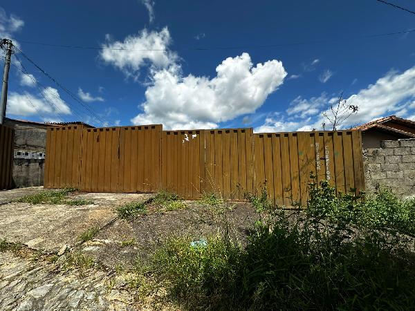 Casa em Matozinhos, Presidente, Rua Presidente Eurico Gaspar  Dutra, N. 11, Casa 01, MG. Área: 44.4m2