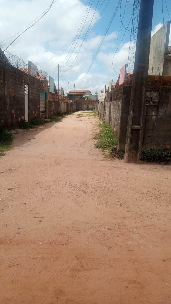 Casa em Augusto Corrêa, Centro, Rua E, Na Alameda Bela Vista, N. 14, Cs 03, Lt 03, PA. Área: 57m2