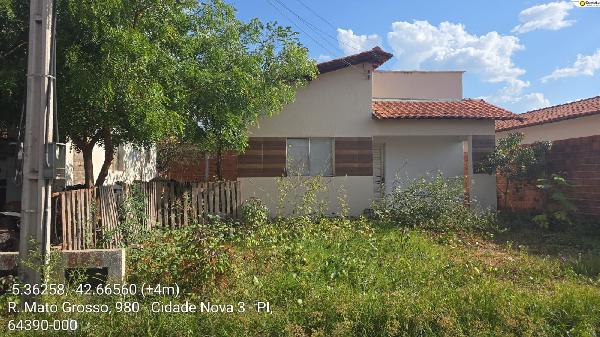 Casa em Demerval Lobão, Zona Urbana, Rua Ilhotas, N. 886,, PI. Área: 58.5m2