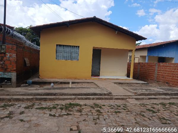 Casa em Demerval Lobão, Vila Filomena, Rua Raimundo Nonato Soares, N. 323,, PI. Área: 56m2