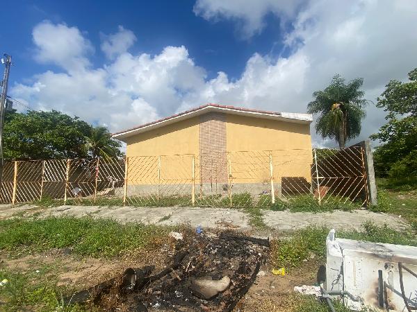 Casa em Itapissuma, Cidade Industrial De, Rua Brejoes, N. 293, Lt 20 Qd L Plano A, PE. Área: 52.16m2