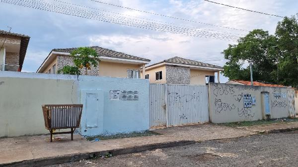 Apartamento em Cidade Ocidental, Parque Napolis A, Rua 12, N. Sn, Apto 101, Lt 25 Qd 47 Vaga De Garagem N 101, GO. Área: 47.69m2