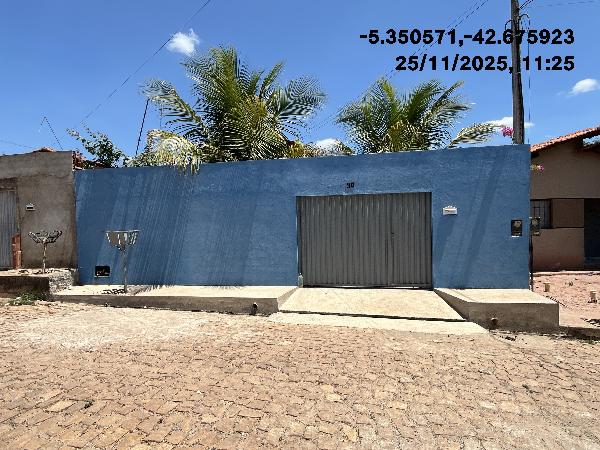Casa em Demerval Lobão, Santa Ines, Rua SÃO Domingos, N. 47, Cs 47, Lt 15, Qd 03,, PI. Área: 56m2