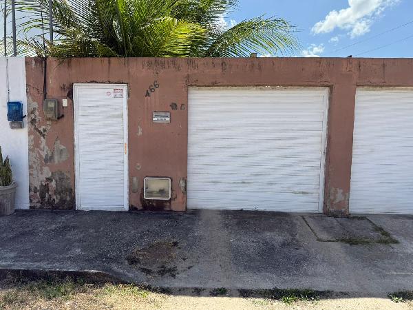 Casa em Pacatuba, Pavuna, Rua Sao Pedro, N. 466, Lt 13 Qd 78 Lot Parque Nova Pavuna, CE. Área: 81.5m2