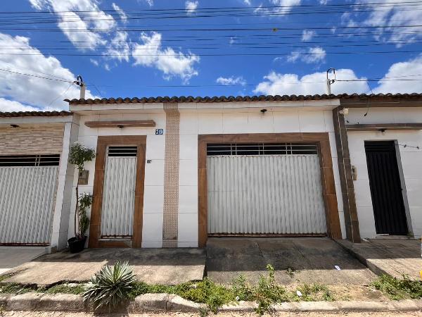 Casa em São Bento do Una, Centro, Rua Projetada 05, N. 29, Lote 29, Quadra 06, PE. Área: 69.98m2