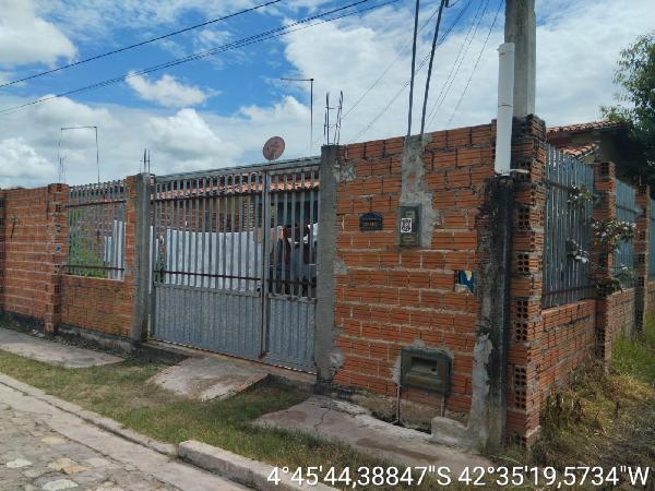 Casa em José de Freitas, Santa Rosa, Rua Projetada I, N. 180,, PI. Área: 69.68m2
