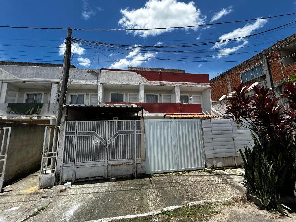 Casa em Nova Iguaçu, Rodilandia, Rua Gemeos, N. 41, Cs 05, RJ. Área: 41.8m2