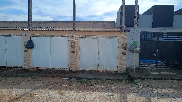 Casa em Nova Iguaçu, Ipiranga, Rua Dez, N. 80, ., RJ. Área: 35.4m2