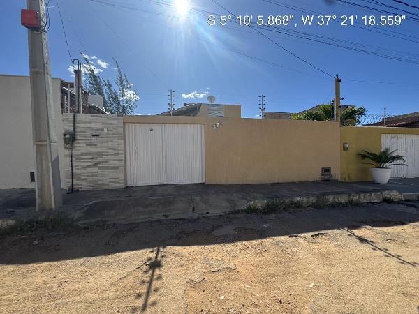 Casa em Mossoró, Santa Julia, Rua Kia, N. 221, Qd 41 Lt 04, RN. Área: 68.18m2