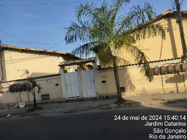 Casa em São Gonçalo, Jardim Catarina, Rua Ouro Fino, N. 270, Lt 17 Qd 99 N, RJ. Área: 27.33m2