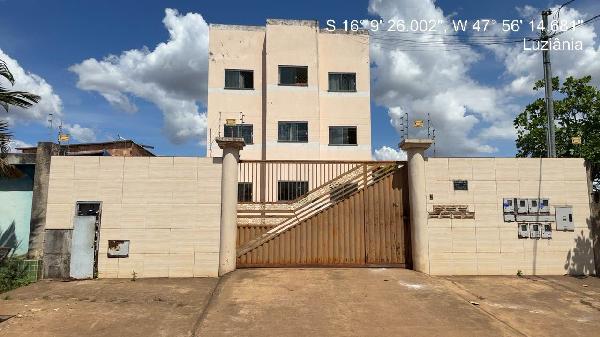 Apartamento em Luziânia, Parque Industrial Mingone, Lote C  Quadra 22 Zona Suburbana, N. S/N, Apto 201, 2° Pavimento, GO. Área: 68.15m2