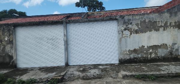 Casa em Horizonte, Alto Da Estrela, Rua Jose Alberto, N. 63-A,, CE. Área: 76.58m2