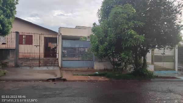 Casa em Londrina, Jardim Belem, Rua Benedito Minervino De Oliveira, N. 315, Lt 09b Qd 05, PR. Área: 63.73m2