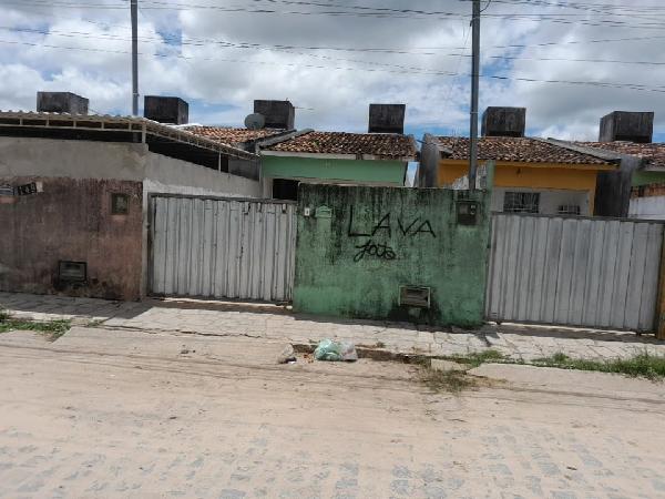 Casa em Santa Rita, Heitel Santiago, Rua Projetada, N. 159a, Lt 34a Qd A03, PB. Área: 64.2m2