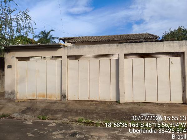 Casa em Uberlândia, Shopping Park 2, Rua Jose Joaquim Pereira, N. 64, Cs 03 Qd 90 Lt 45, MG. Área: 49.5m2