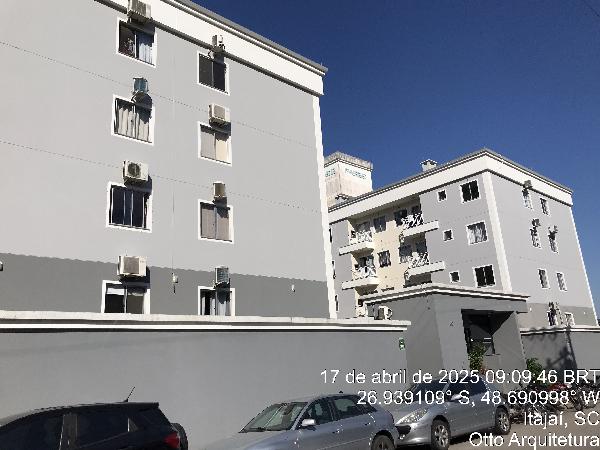 Apartamento em Itajaí, Ressacada, Rua Alvaro Beraldi, N. 400, Apto 203, Bl 1, SC. Área: 53.25m2