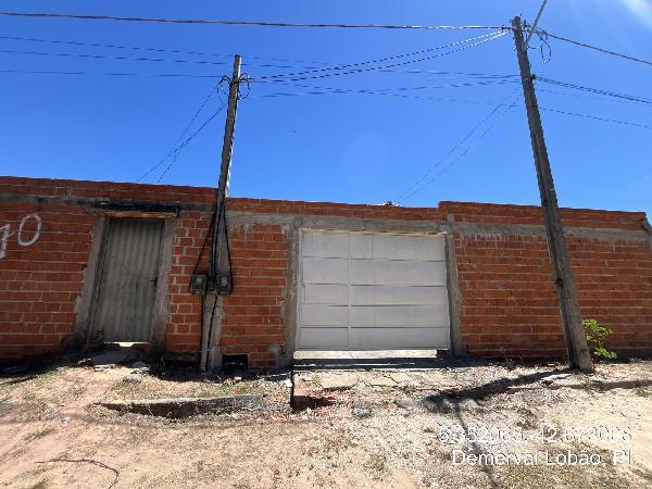 Casa em Demerval Lobão, Tamburil, Rua Deusdete Ribeiro, N. 702,, PI. Área: 56m2