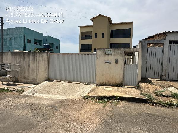 Apartamento em Águas Lindas de Goiás, Jardim Santa Lucia, Quadra 41, N. Sn, Apto 102, Lt 15 Vg 02, GO. Área: 57.6m2