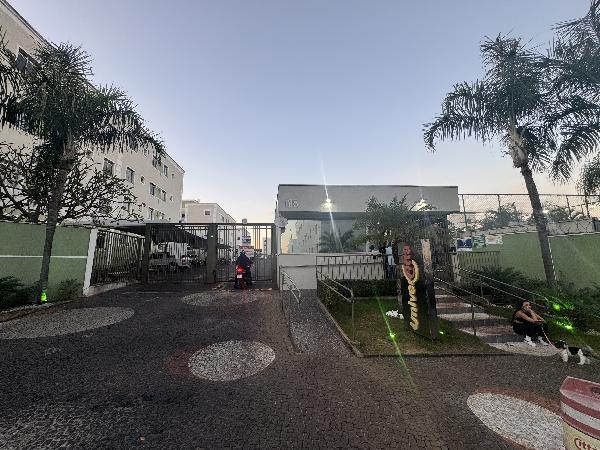 Apartamento em Uberlândia, Shopping Park, Rua Luiz Fuad Abib, N. 105, Apto 302, Bl 35 Lt 01 Qd 13, MG. Área: 43.61m2 Apartamento em Uberlândia, Shopping Park, Rua Luiz Fuad Abib, N. 105, Apto 302, Bl 35 Lt 01 Qd 13, MG. Área: 43.61m2