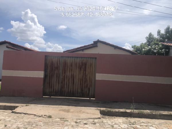 Casa em Altos, Centro, Rua Vi, N. 445, Lt 02, PI. Área: 57.91m2