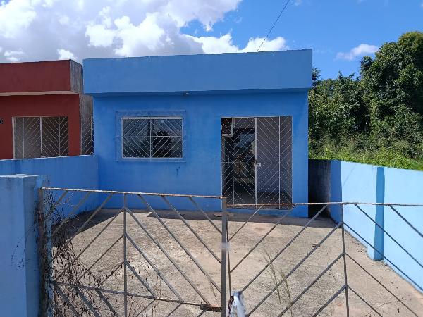 Casa em Lagoa do Carro, Lot Bosque Santana, Rodovia  	Local 01-A, N. 186,, PE. Área: 75.76m2