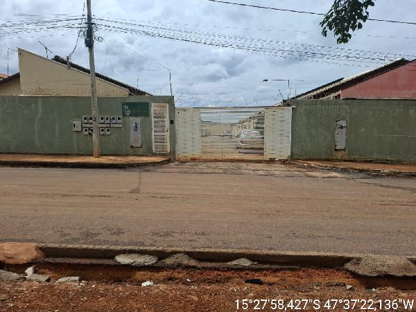 Casa em Planaltina, Setor Sul, Quadra 7 Mr 2, N. Sn, Casa 09, Lt 11, GO. Área: 70m2