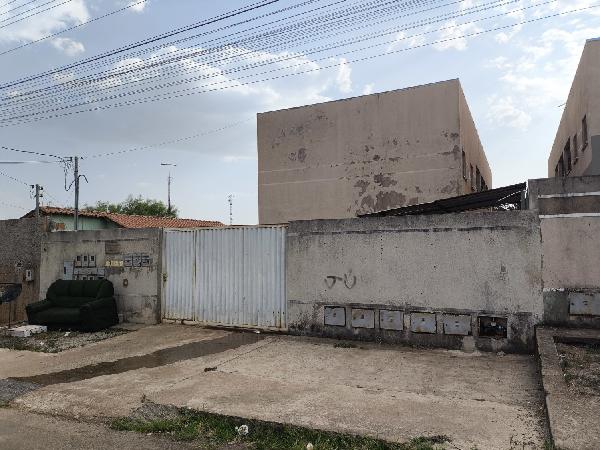 Apartamento em Águas Lindas de Goiás, Residencial Jardim Paraiso, Rua Das Orquideas, N. S/N, Apto 103, Lt 03 Qd 07, GO. Área: 50.8m2